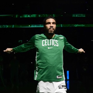 世界杯app下载-塔图姆：感谢球迷们赛前的掌声 整个联盟对我的态度让我倍感温暖